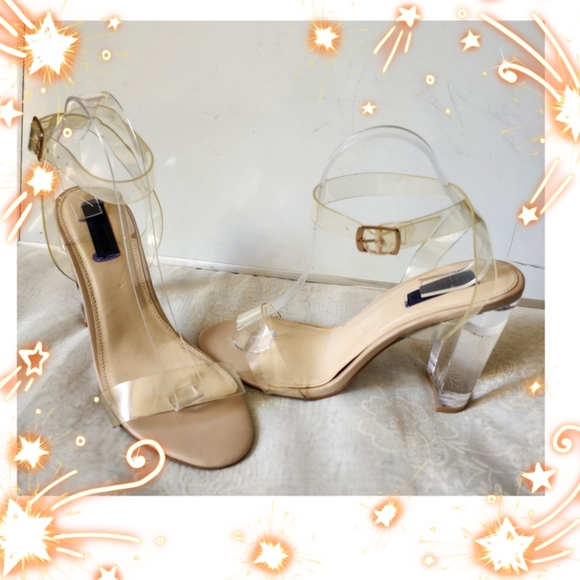 STEVE MADDEN "CAMILLE " LUCITE ANKLE STRAP SANDALS - Picture 6 of 8